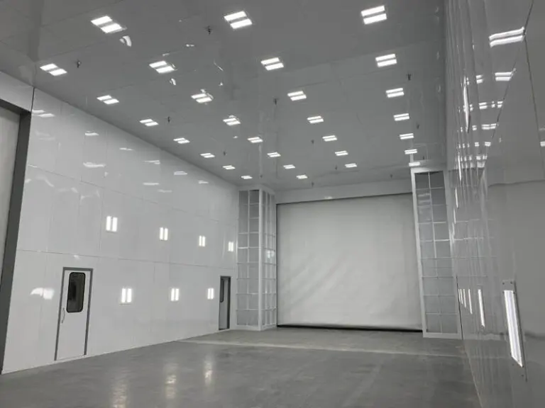 Lighting solutions in an industrial building